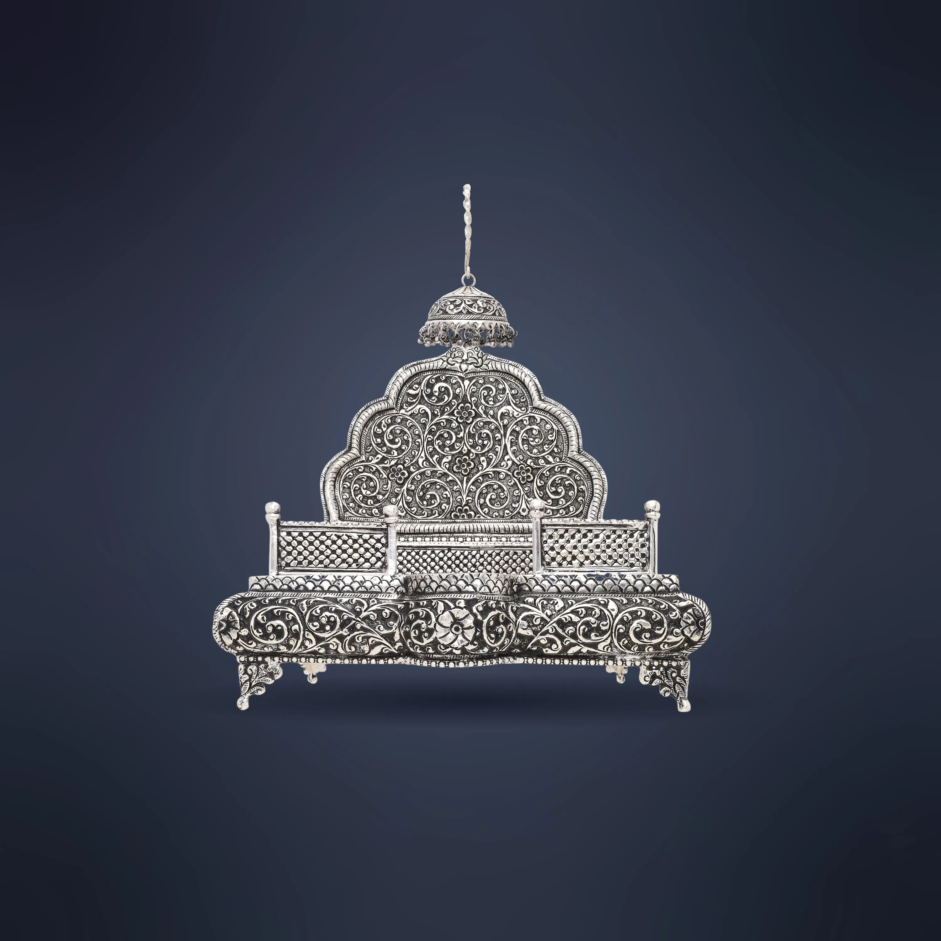 Antique Finished And Detailed Silver Peetam